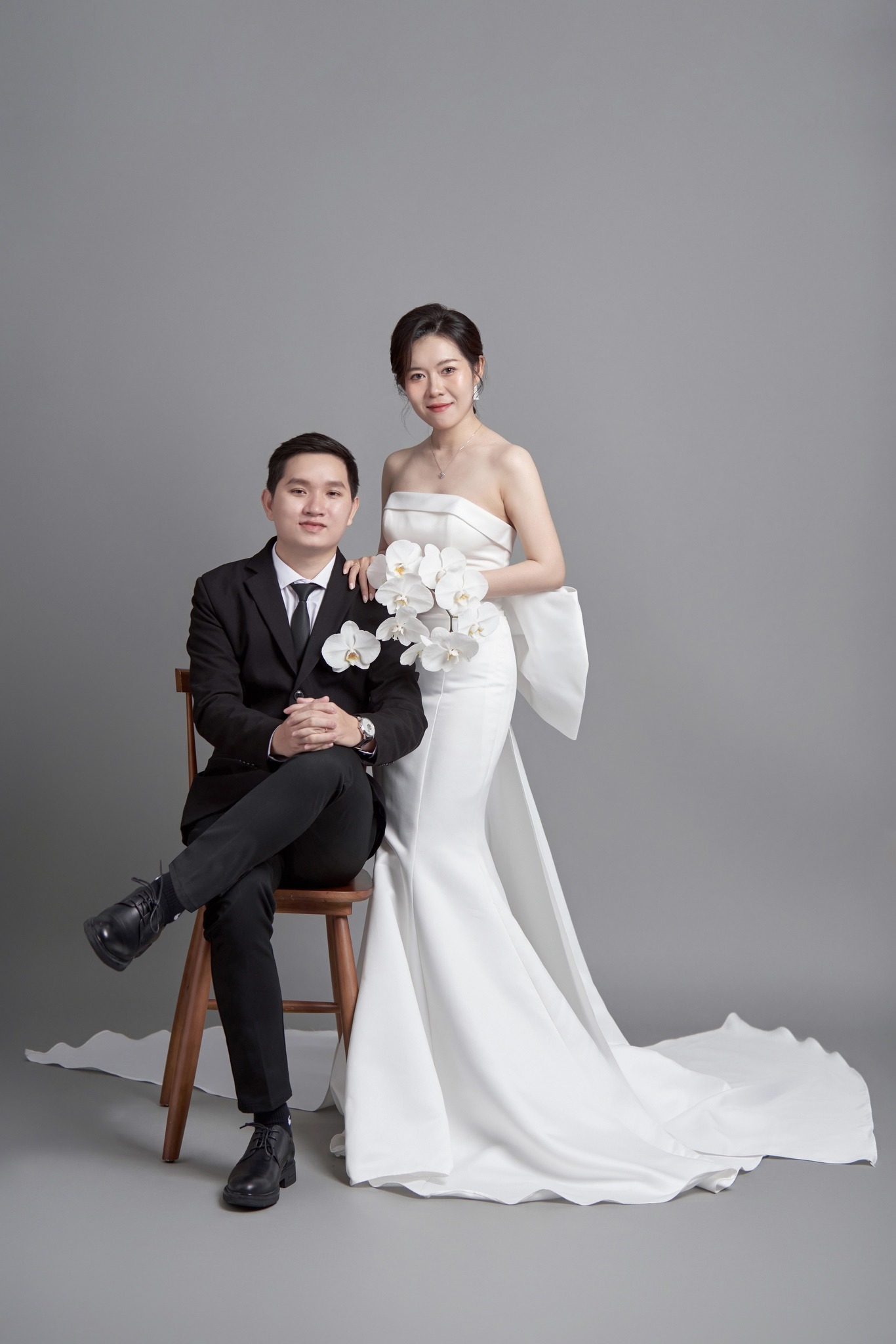 Chụp ảnh cưới chuyên nghiệp, ảnh nghệ thuật, ảnh gia đình, ảnh bé. Phong cách hiện đại, chất màu khó lẫn. Hotline: 0914 779977