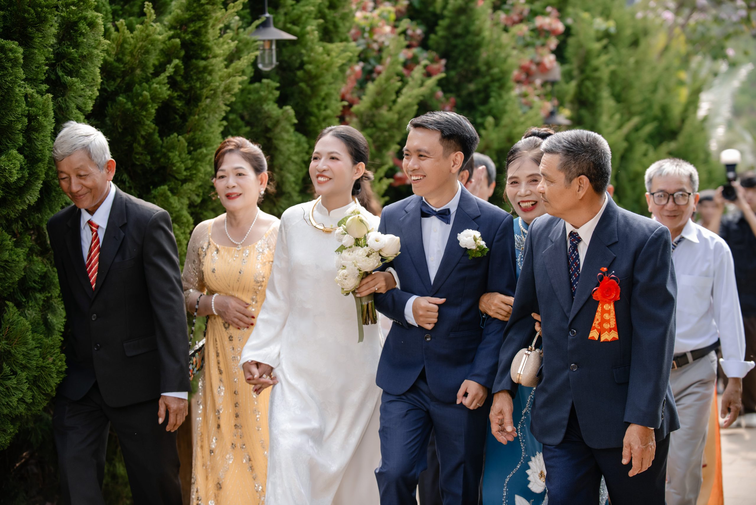 Cách viết lời mời cưới hay và ý nghĩa - Tony Wedding