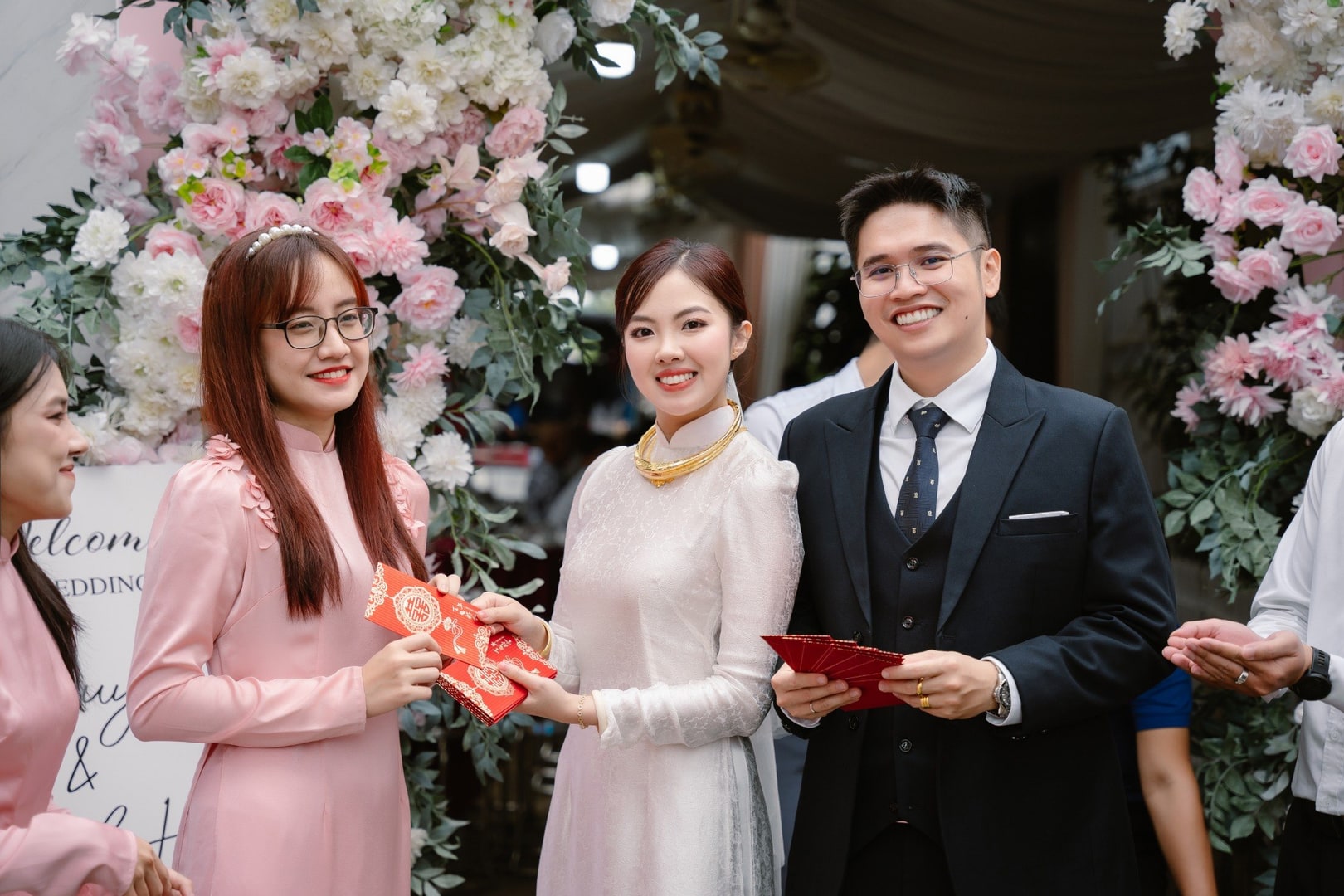 LỄ NẠP TÀI LÀ GÌ? SÍNH LỄ CƯỚI VÀ TIỀN NẠP TÀI ĐÁM CƯỚI LÀ BAO NHIÊU? - Tony Wedding (Landscape 1.50:1)