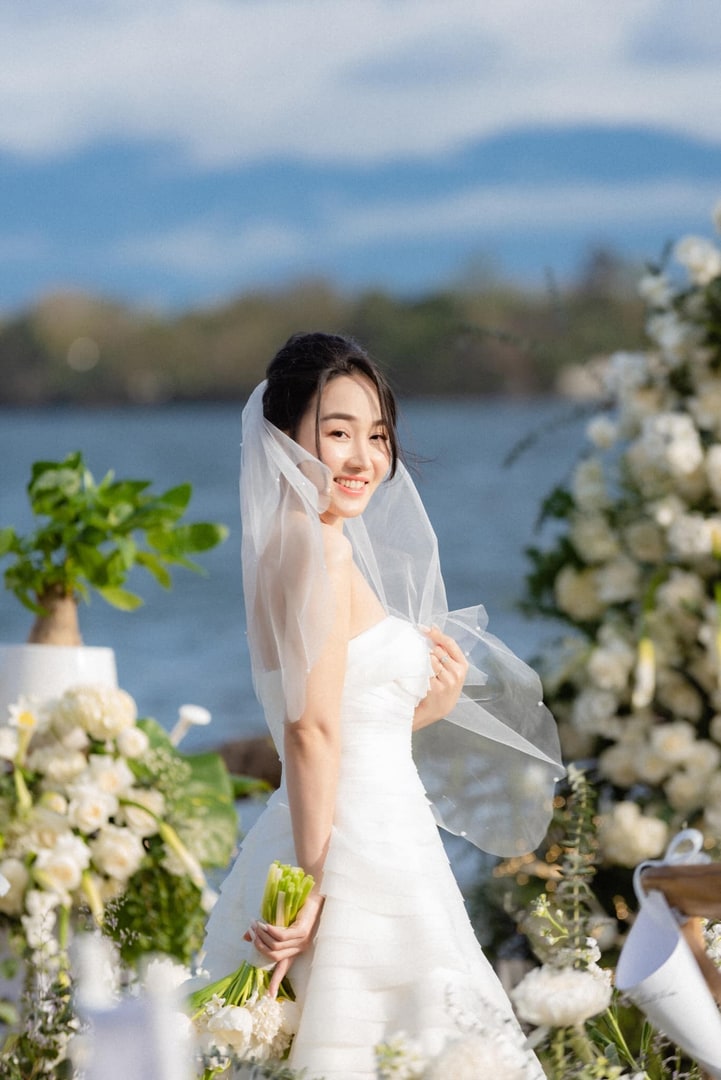 MẪU LỜI CẢM ƠN TRONG ĐÁM CƯỚI HAY VÀ Ý NGHĨA - Tony Wedding